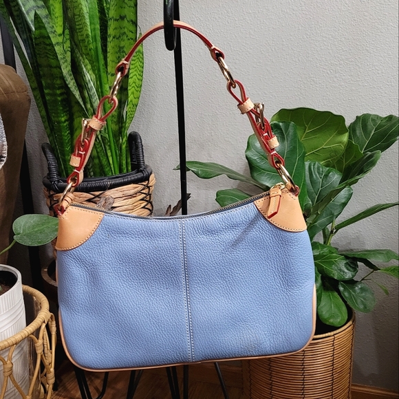 Dooney and Bourke Pebble Grain Leather Shoulder Bag - Picture 2 of 9